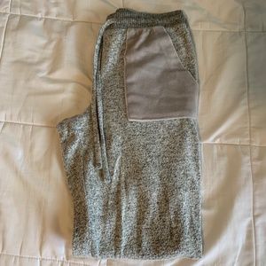 Gray sweatpants *SOLD ON VINTED*